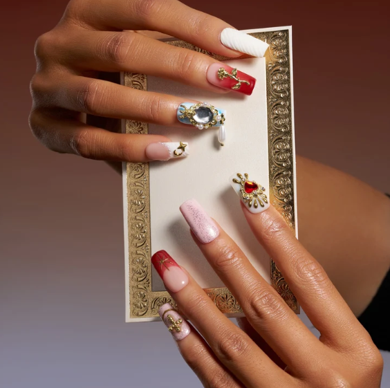 DRESUP Sacred Heart Radiance Medium Square Press-On Nails – 12 Pieces