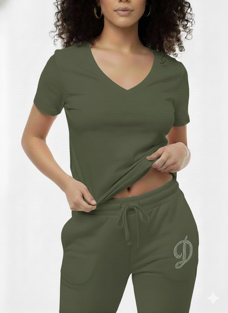 DODO Basic V - Neck T-Shirt - Beauty Exchange Beauty Supply