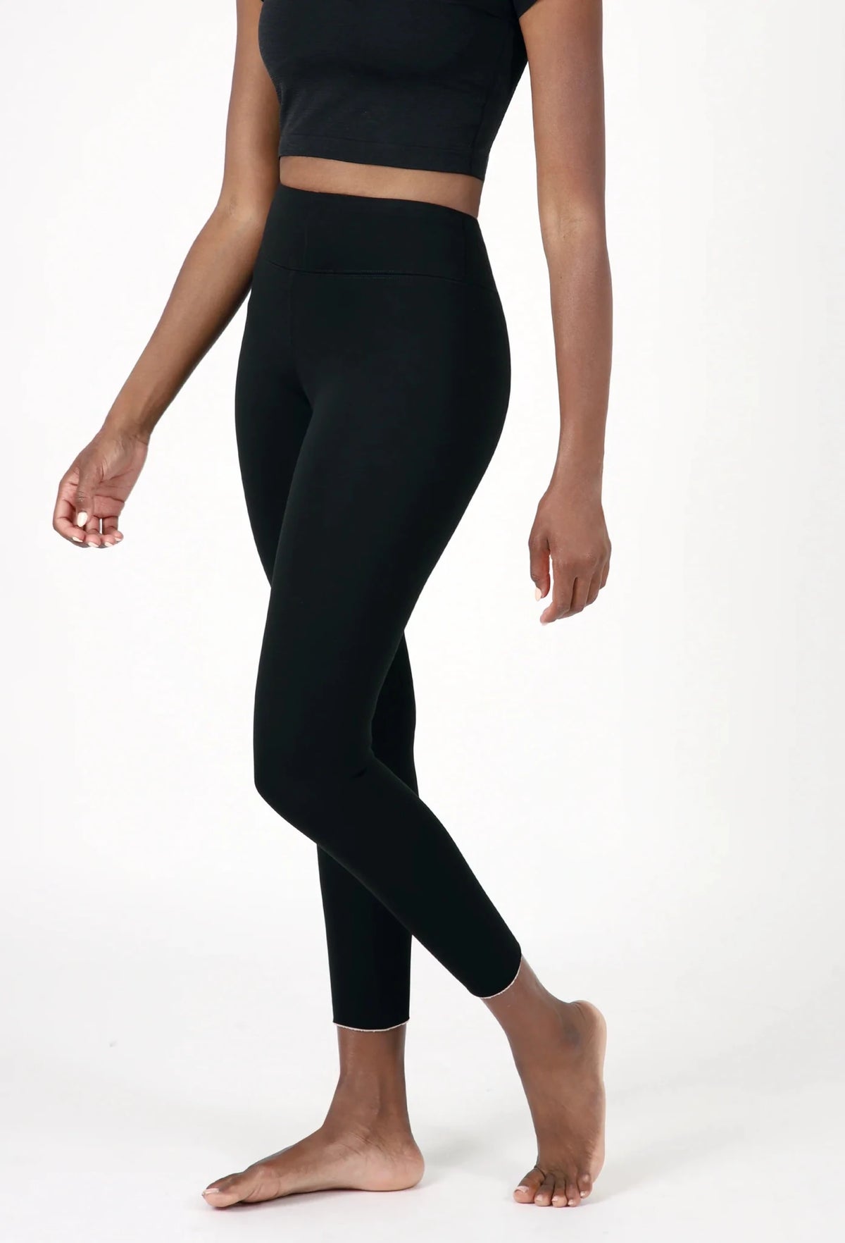 NUEE New York Fleece-Lined Leggings – Ultra Warm - Beauty Exchange Beauty Supply