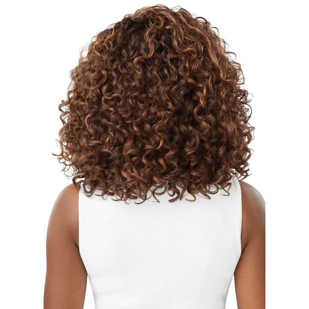 Outre Quick Weave – Amika | Sleek Layers with Natural Volume | Available in Classic & Dimensional Colors | One Size Fits Most - Beauty Exchange Beauty Supply