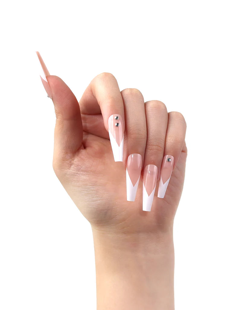 Glamify Iconic French Press-On Nails 2