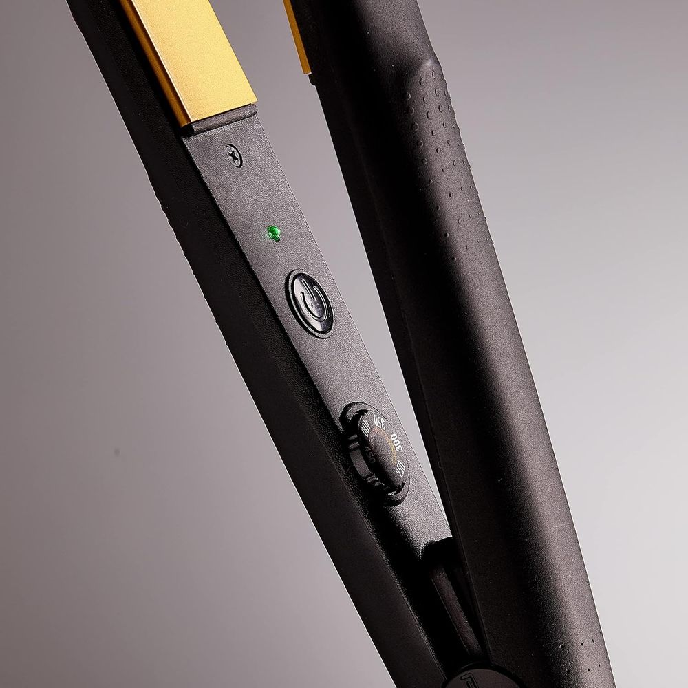 Red by Kiss 1" Ceramic Tourmaline Flat Iron - Beauty Exchange Beauty Supply