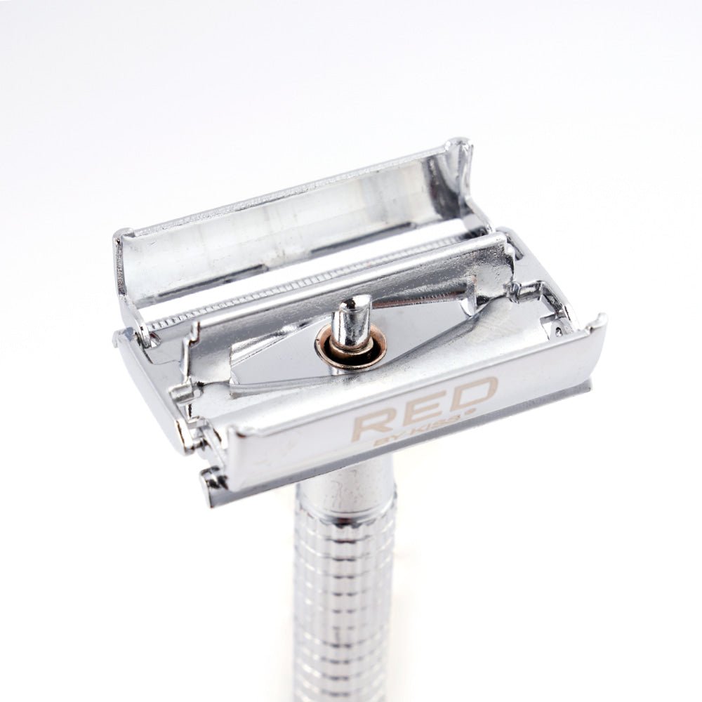 RED BY KISS Classic Shaver with 2pcs Swedish Blades – Precision Shaving with Premium Swedish Steel - Beauty Exchange Beauty Supply