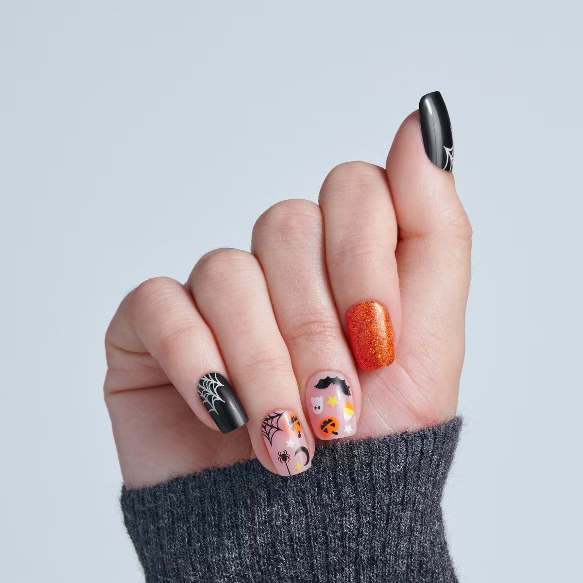 KISS HAUNT Halloween Press-On Nails – Glow In The Dark