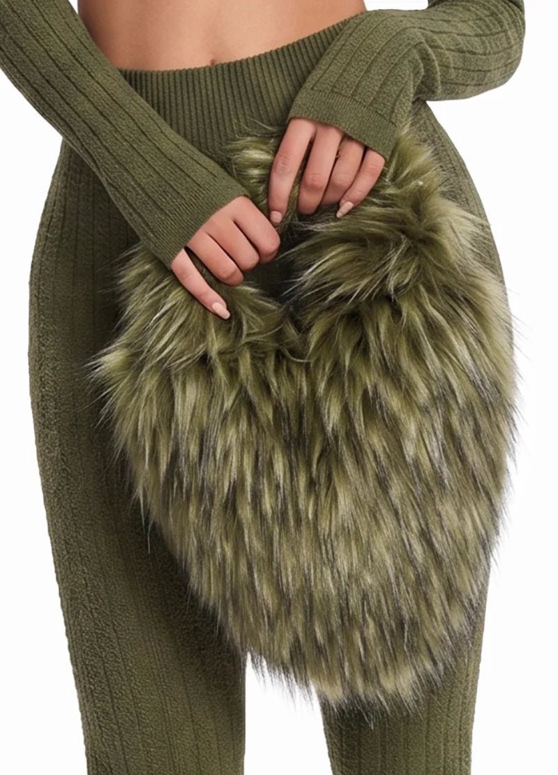 Fuzzy Faux Fur Heart Small Bag – MMA1066 - Beauty Exchange Beauty Supply