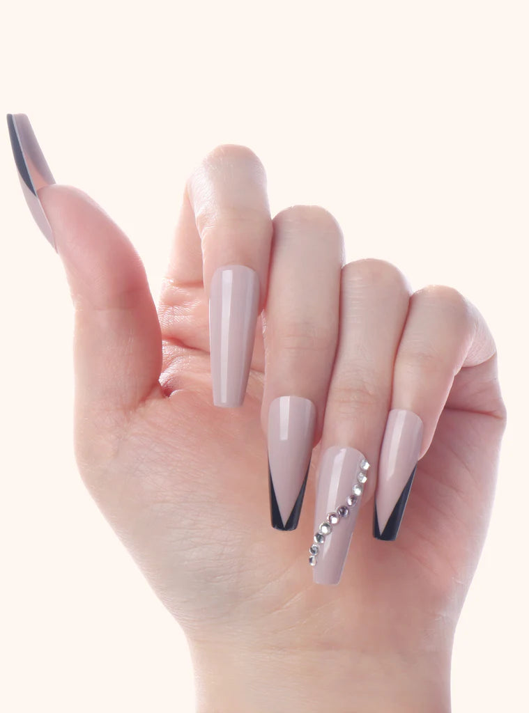 Glamify Couture Two Press-On Nails