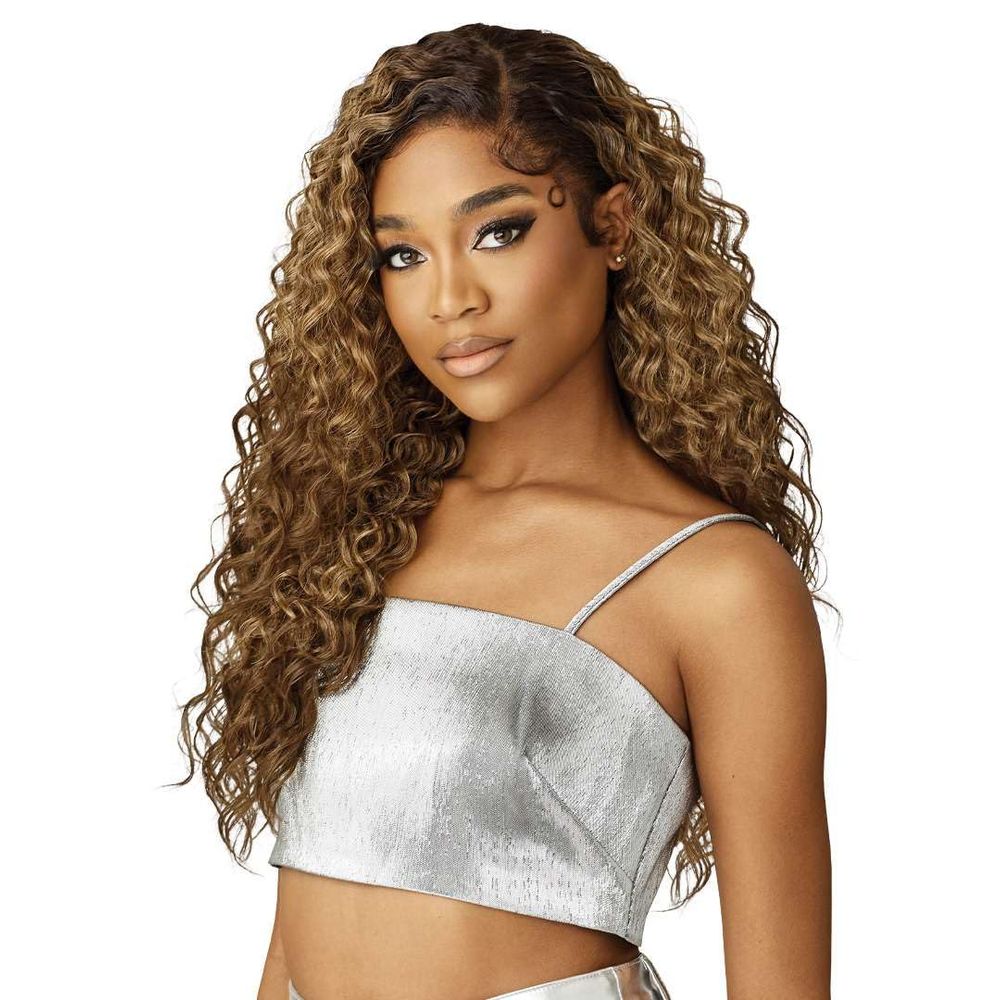 Outre Melted Hairline Lace Front Wig – Fabiola | Natural Layers & Seamless HD Lace | 20” - Beauty Exchange Beauty Supply