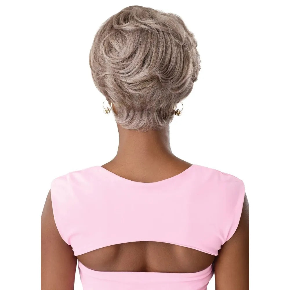 Outre Perfect Hairline Swoop Series HD Lace Front Wig - SWOOP 15 - Beauty Exchange Beauty Supply